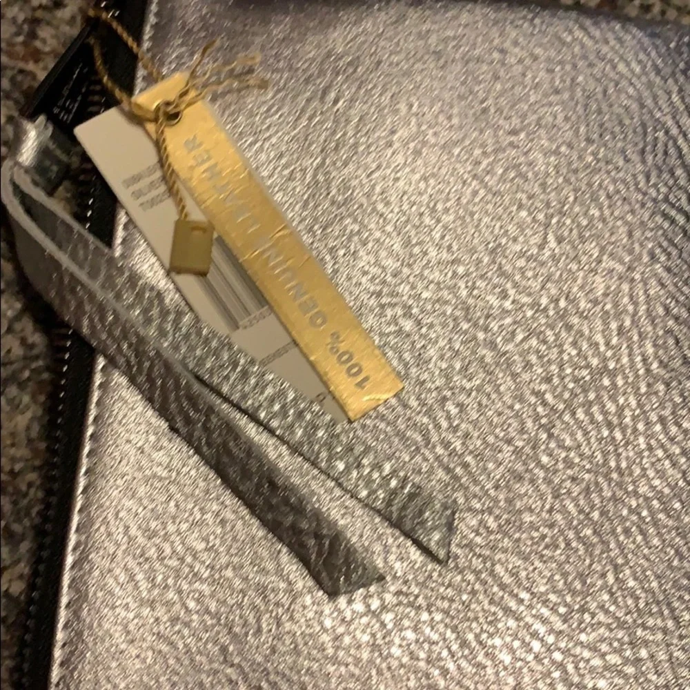 Aimee Kestenberg Silver Dubai Leather Phrase Pouch